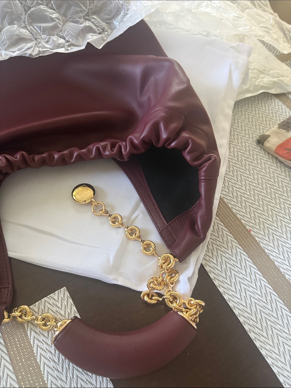 Burgundy Leather Shoulder Bag with Gold Chain Handle - Picture 2 of 2